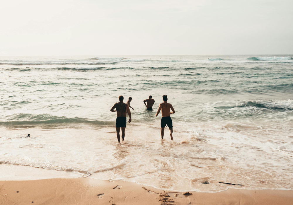 Kuta Beach : Catching Your First Wave